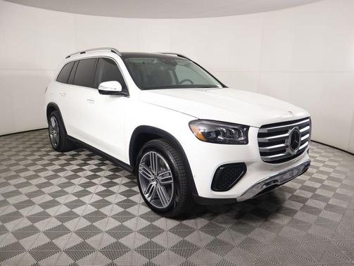 2026 Mercedes-Benz GLS 450 4MATIC