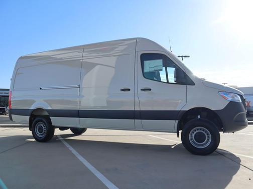 2025 Mercedes-Benz Sprinter 2500 High Roof