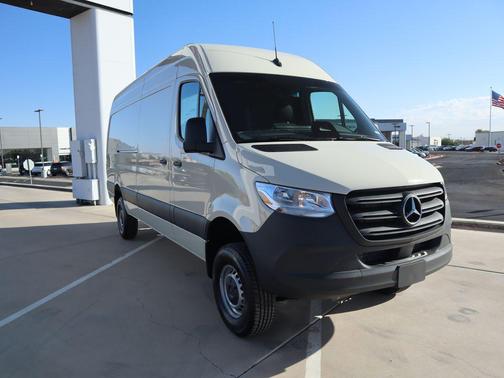 2025 Mercedes-Benz Sprinter 2500 High Roof