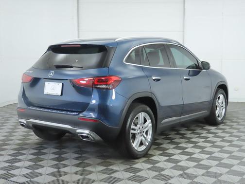 2022 Mercedes-Benz GLA 250 Base