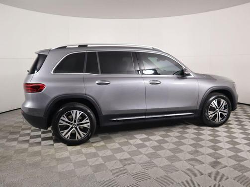 2026 Mercedes-Benz GLB 250 Base