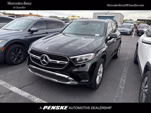 Black 2025 Mercedes-Benz GLC 300 Base