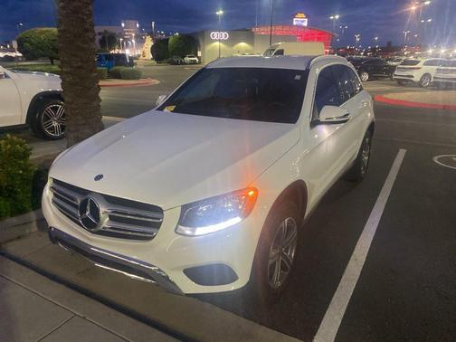 2019 Mercedes-Benz GLC 300 Base