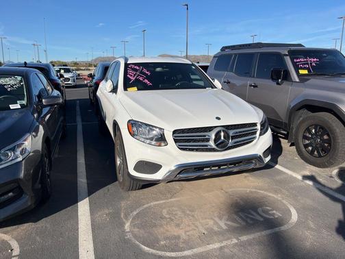 2019 Mercedes-Benz GLC 300 Base