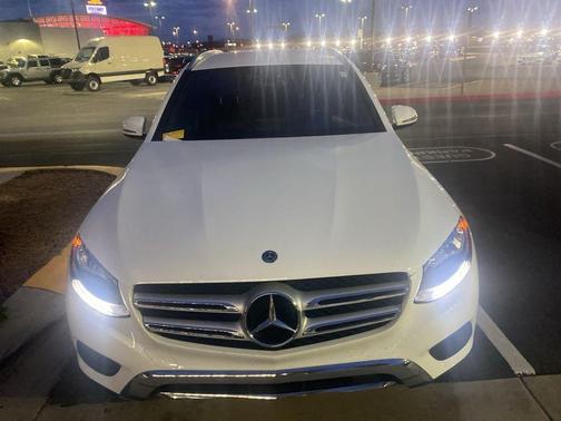 2019 Mercedes-Benz GLC 300 Base