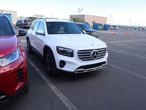 2025 Mercedes-Benz GLB 250 Base