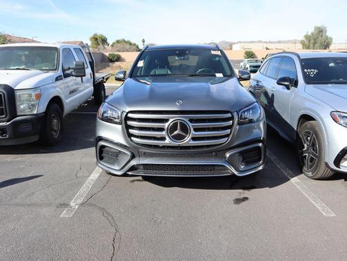 2025 Mercedes-Benz GLS 450 4MATIC