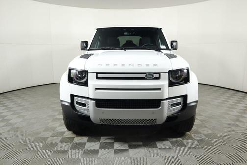 2025 Land Rover Defender 110 P300