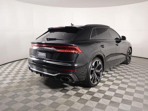 2023 Audi RS Q8 4.0T
