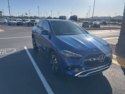 Starling Blue Metallic 2024 Mercedes-Benz GLA 250