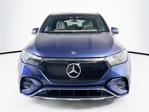 Twilight Blue Metallic 2023 Mercedes-Benz EQE 350