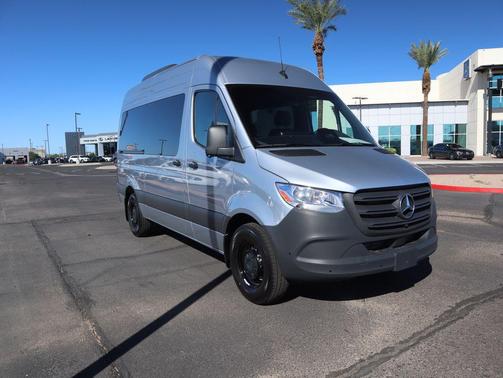 2025 Mercedes-Benz Sprinter 2500 Standard Roof