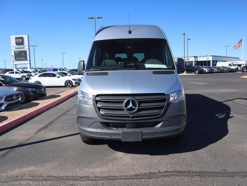 2025 Mercedes-Benz Sprinter 2500 Standard Roof