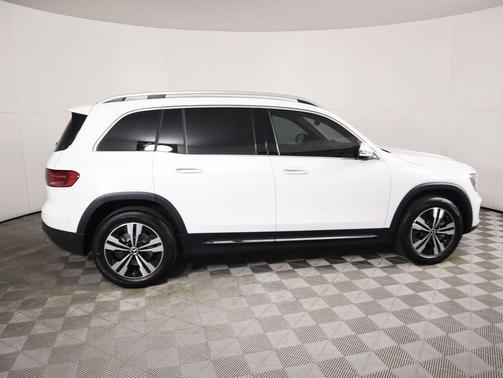 2026 Mercedes-Benz GLB 250 Base