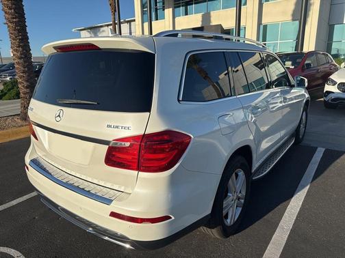 2015 Mercedes-Benz GL-Class 4MATIC