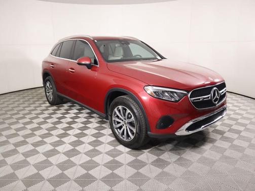 2025 Mercedes-Benz GLC 300 Base