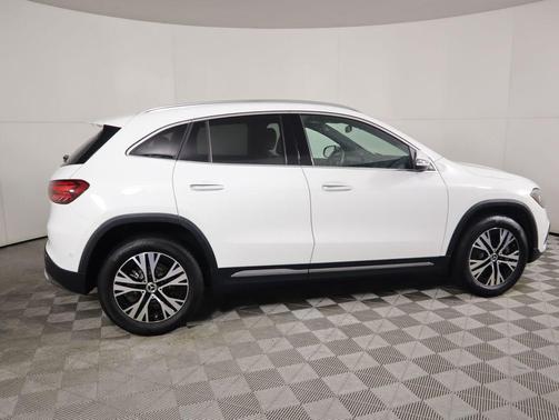 2025 Mercedes-Benz GLA 250 4MATIC