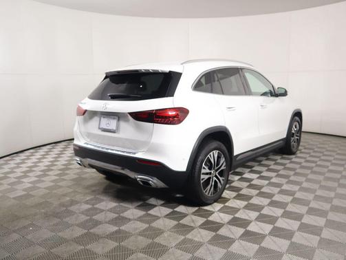 2025 Mercedes-Benz GLA 250 4MATIC