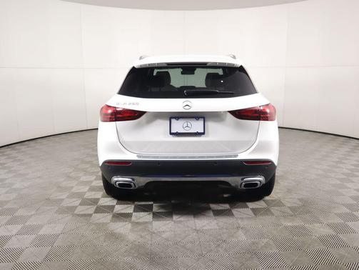 2025 Mercedes-Benz GLA 250 4MATIC