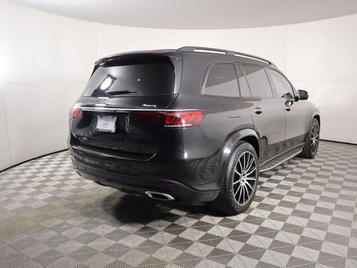 2022 Mercedes-Benz GLS 450 4MATIC