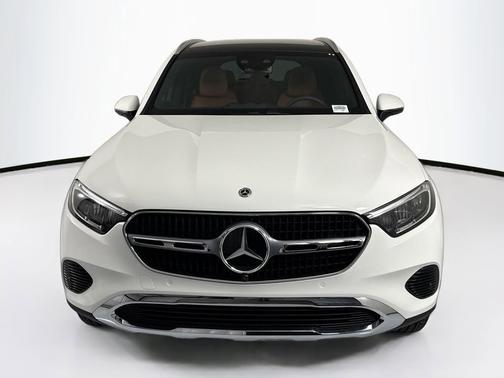 2026 Mercedes-Benz GLC 300 