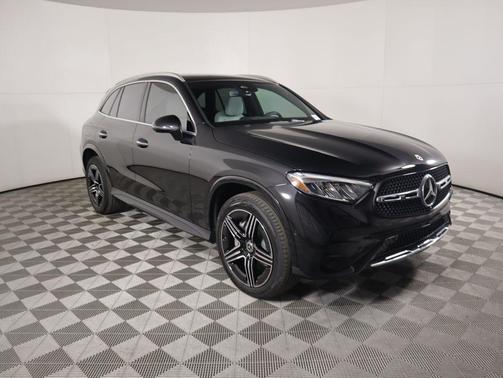 2026 Mercedes-Benz GLC 300 Base