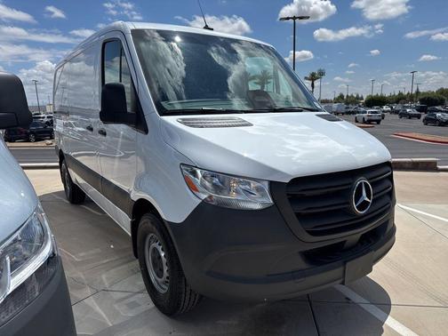 2025 Mercedes-Benz Sprinter 2500 Standard Roof