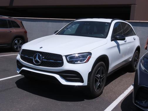 Polar White 2022 Mercedes-Benz GLC 300 4MATIC