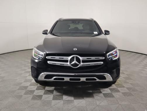 2022 Mercedes-Benz GLC 300