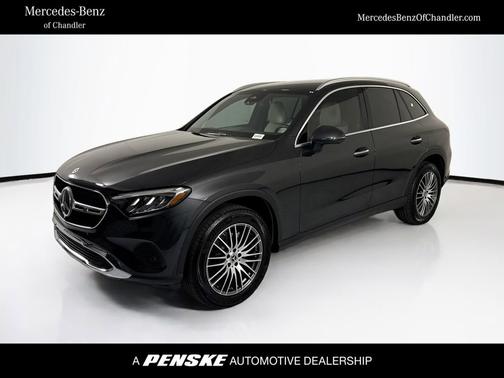 Graphite Grey Metallic 2026 Mercedes-Benz GLC 300