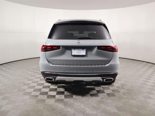 2026 Mercedes-Benz GLS 450 4MATIC