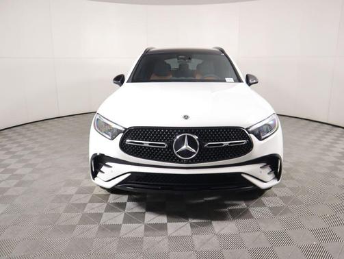 2026 Mercedes-Benz GLC 300 Base
