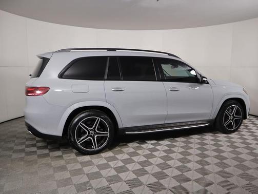 2024 Mercedes-Benz GLS 450 4MATIC