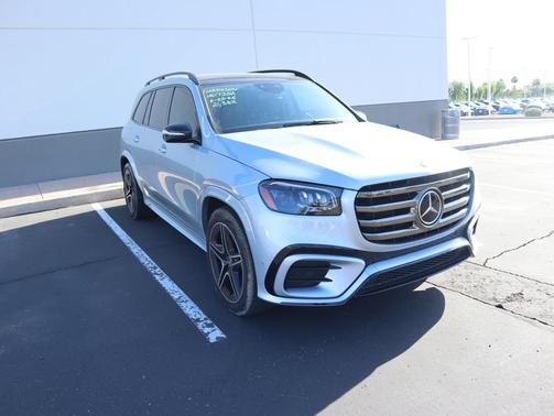 Cirrus Silver Metallic 2024 Mercedes-Benz GLS 450 4MATIC