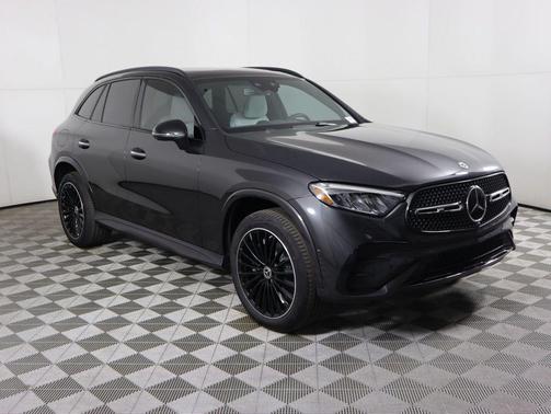 2026 Mercedes-Benz GLC 300 Base