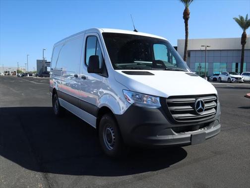 2025 Mercedes-Benz Sprinter 2500 Standard Roof