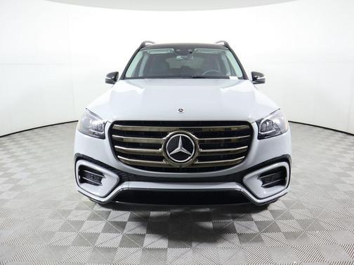 2026 Mercedes-Benz GLS 450 4MATIC