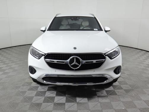 2025 Mercedes-Benz GLC 300 Base