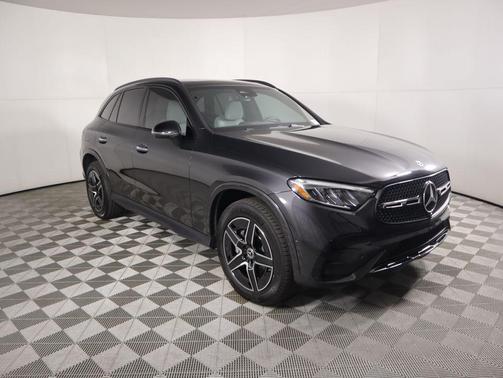 2026 Mercedes-Benz GLC 300 Base