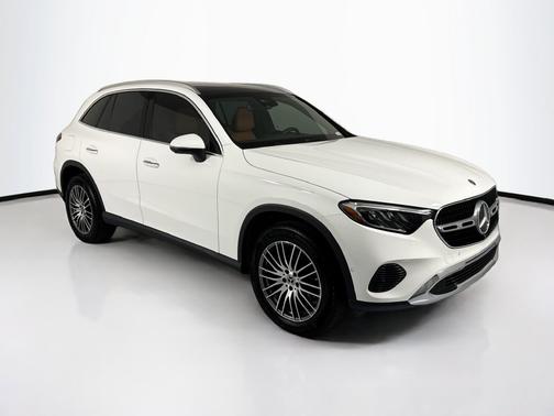 Polar White 2026 Mercedes-Benz GLC 300 Base