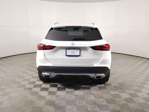 2026 Mercedes-Benz GLA 250 4MATIC