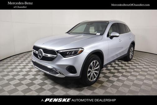 2025 Mercedes-Benz GLC 300 