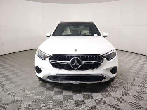 2026 Mercedes-Benz GLC 300 Base