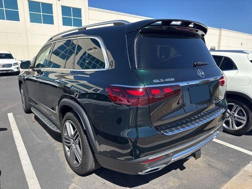 2024 Mercedes-Benz GLS 450 4MATIC