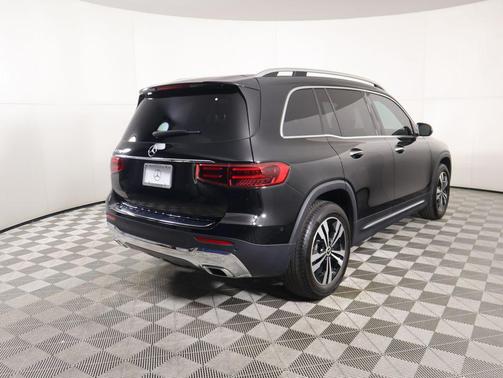 2025 Mercedes-Benz GLB 250 Base