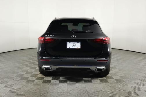 2025 Mercedes-Benz GLA 250 4MATIC