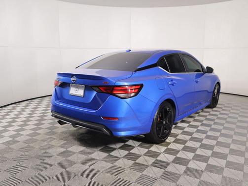 2022 Nissan Sentra SR