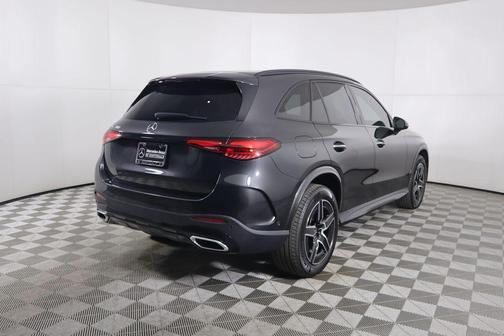 2025 Mercedes-Benz GLC 300 Base