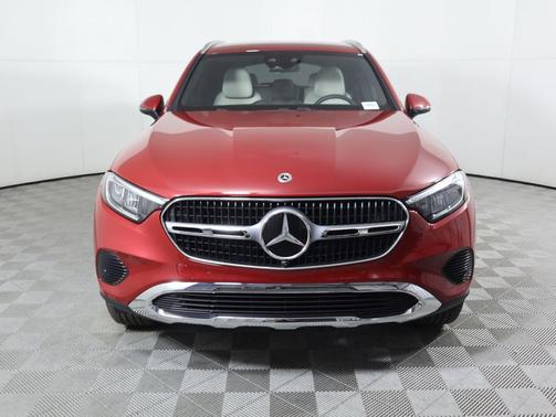2026 Mercedes-Benz GLC 300 Base