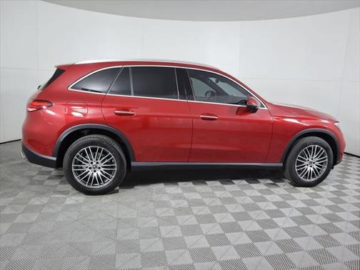 2026 Mercedes-Benz GLC 300 Base